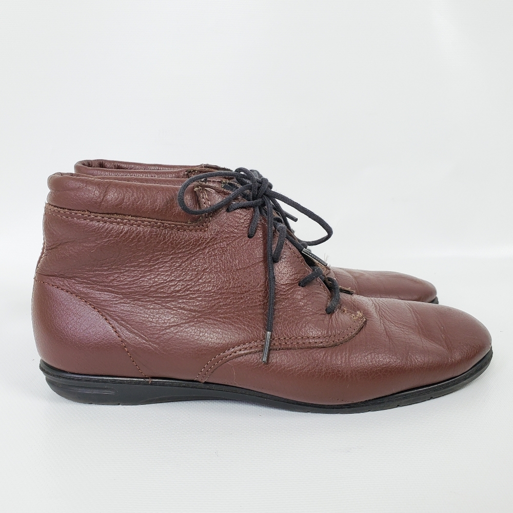 Leather Booties Lightweight High Quality EUC!
